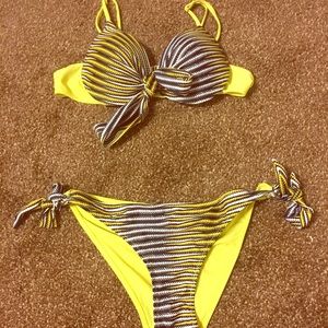 Bathing suit